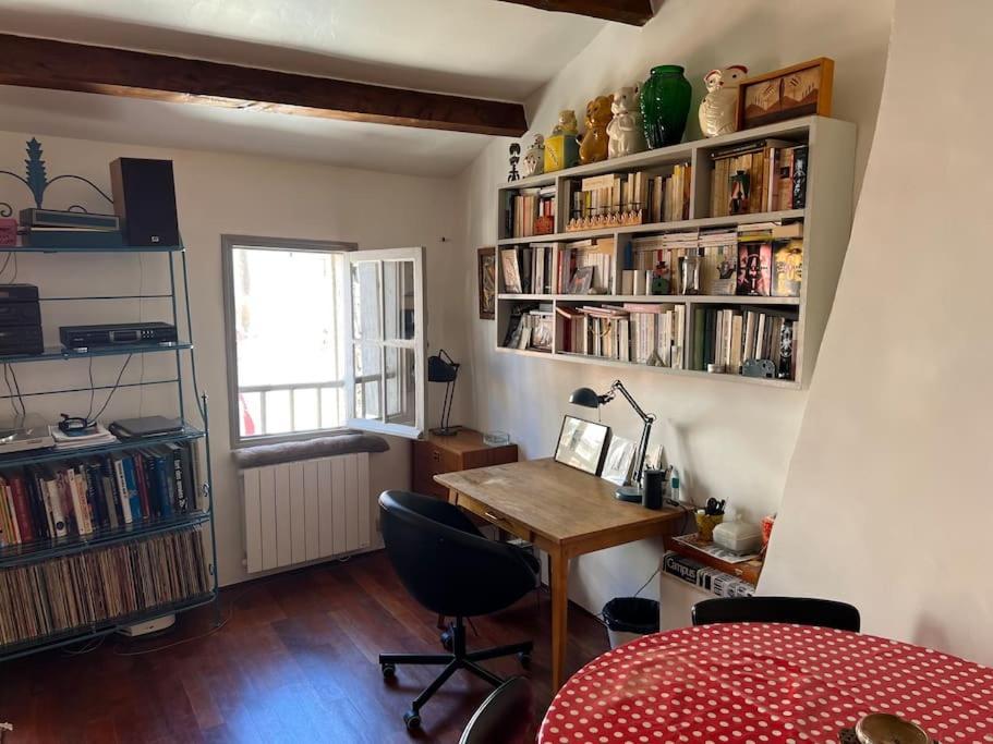 Une Ambiance Boheme Sur Les Toits De Sainte-Anne Montpellier Buitenkant foto